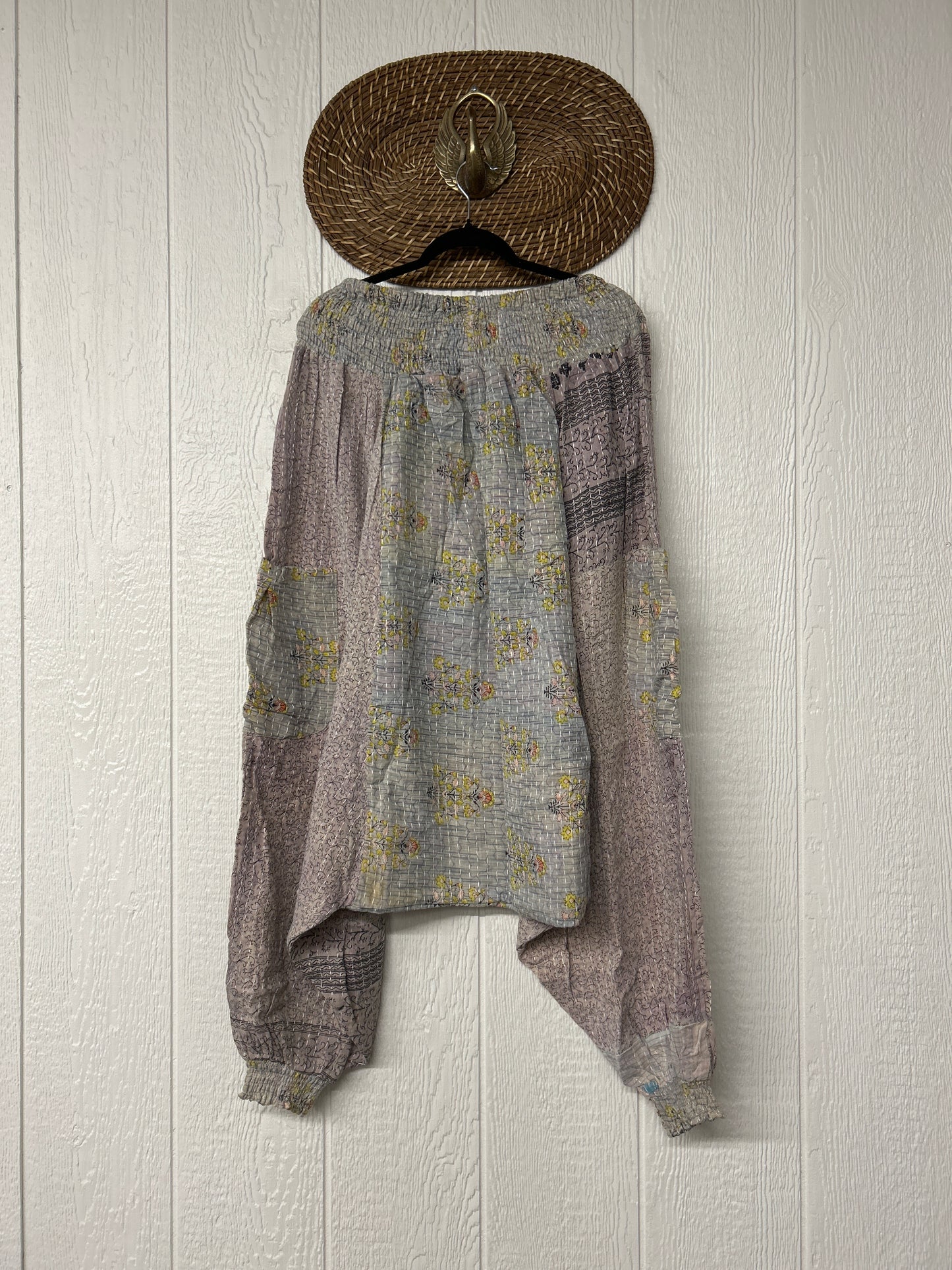 Pareo Kantha Be Still Harems 0626 117