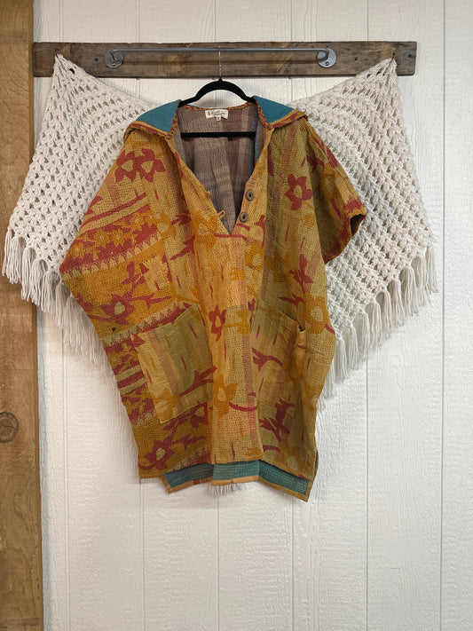 Peace + Love Poncho 0325 284