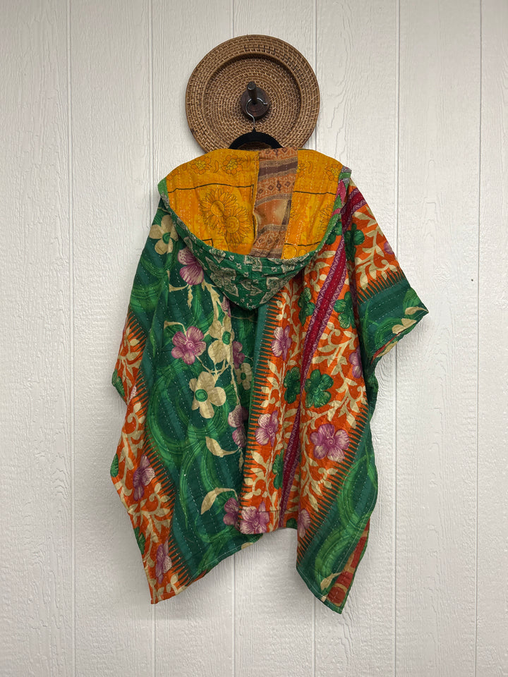 Wanderlust Poncho 0425 268