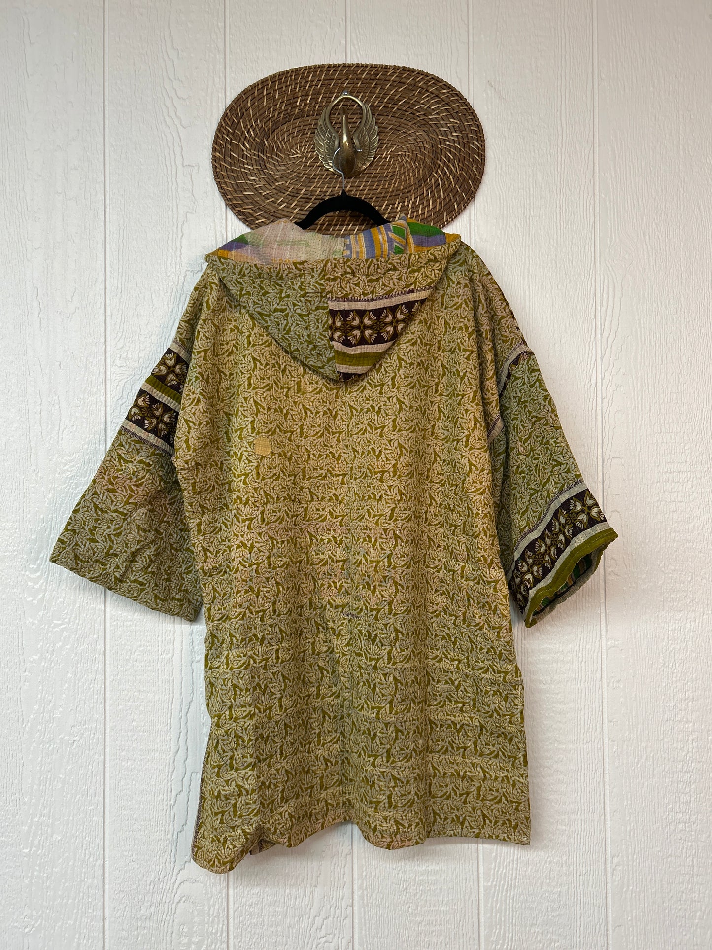 Half Moon Shacket 1025 040