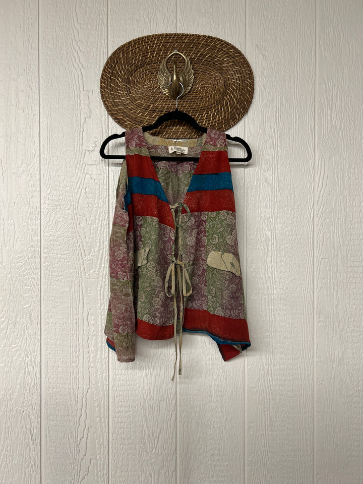 Daisy Vest 0525 046