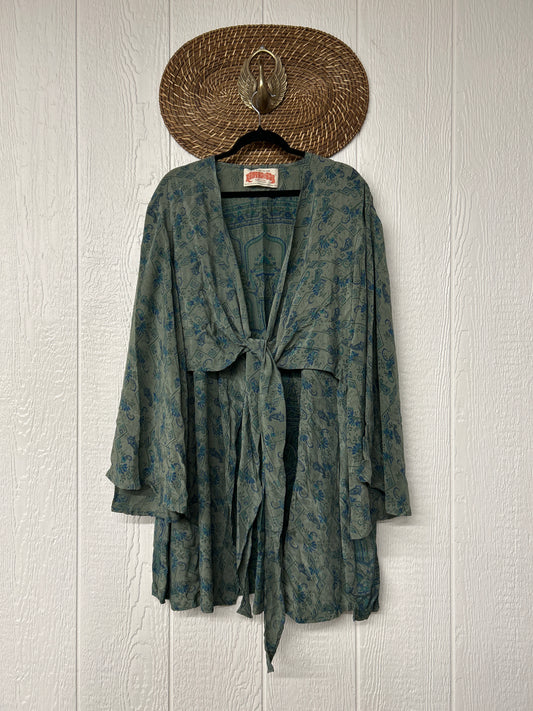 Crepe Sari Shortie Spellbound Kimono 0426 054