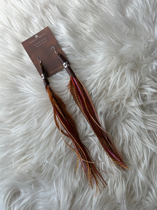 Leela Devi Short Feather Earrings