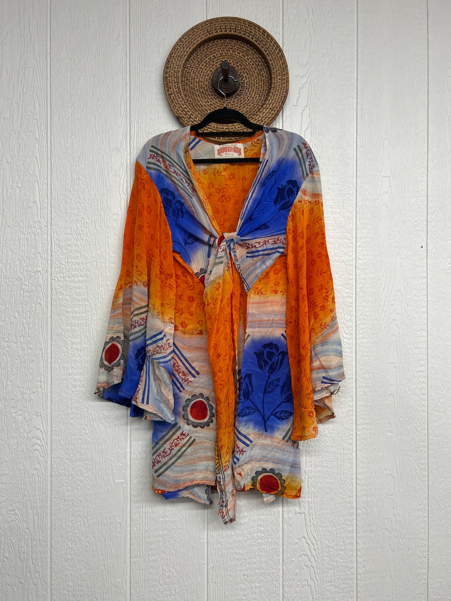 Crepe Sari Shortie Spellbound Kimono 0426 196