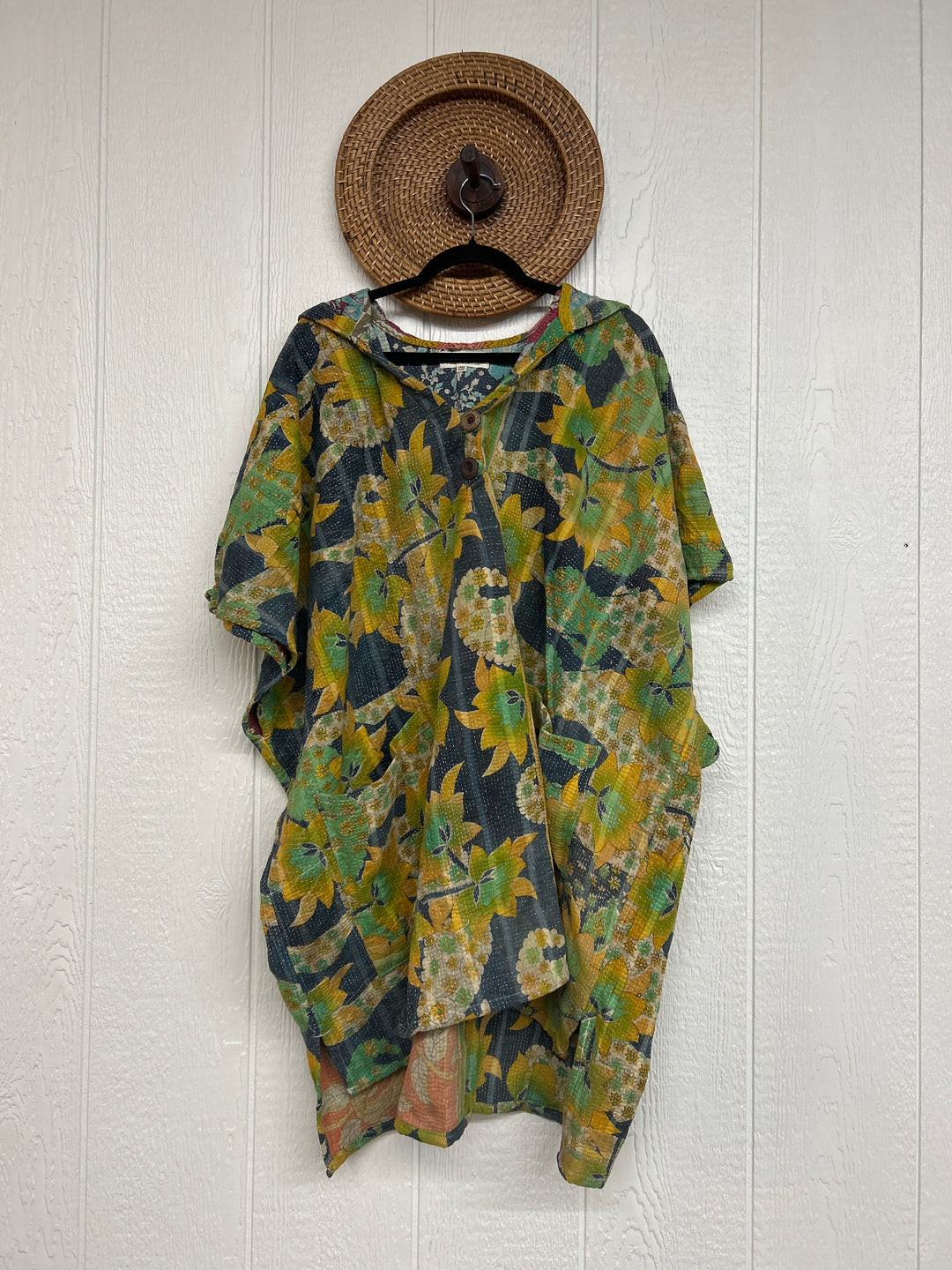 Peace + Love Poncho 0325 224