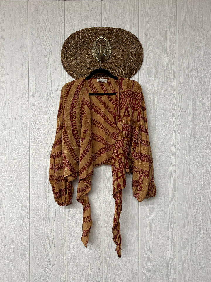 Opal Shrug 0625 007