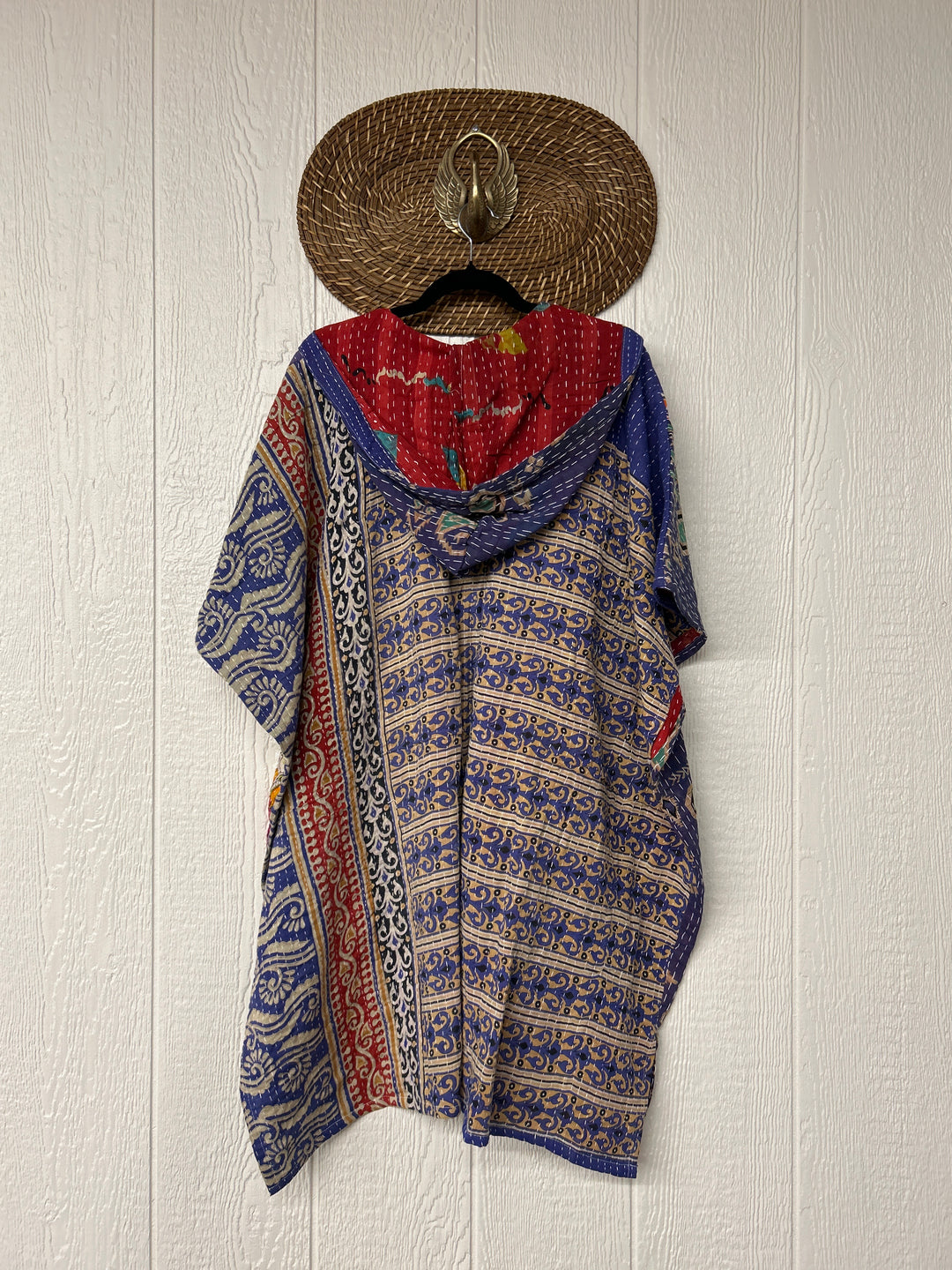 Peace and Love Poncho 0425 021