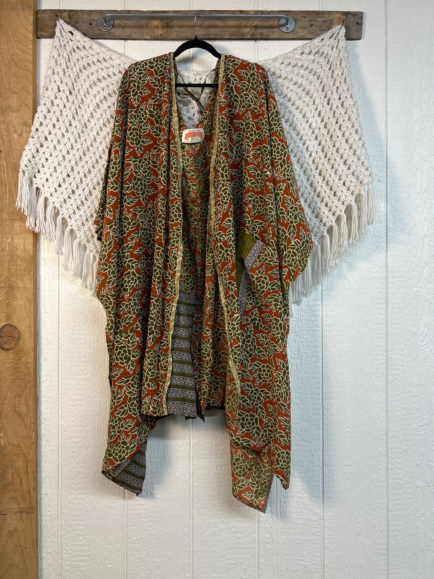Crepe Sari Orchid Kimono 0626 192