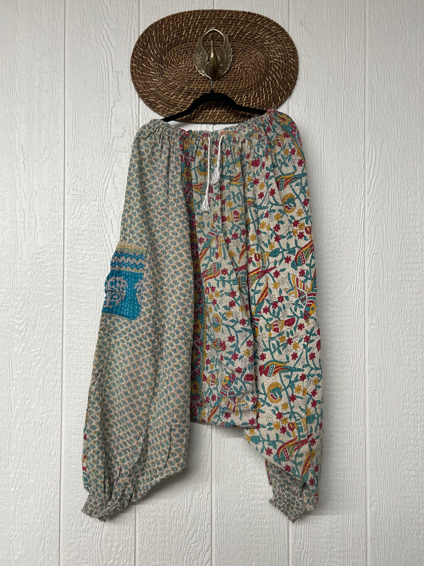 Pareo Kantha Be Still Harems 0226 234