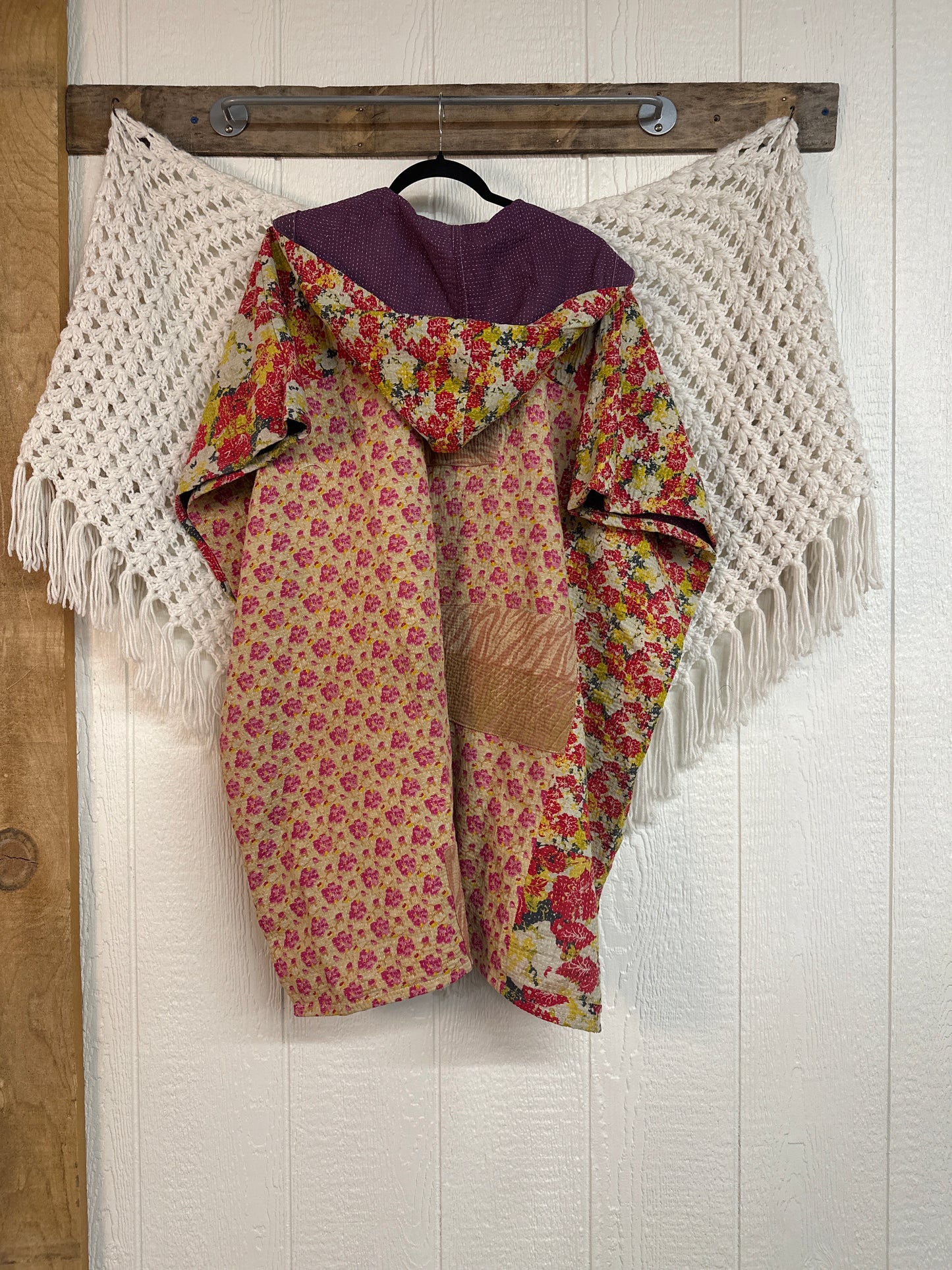 Peace + Love Poncho 0325 280