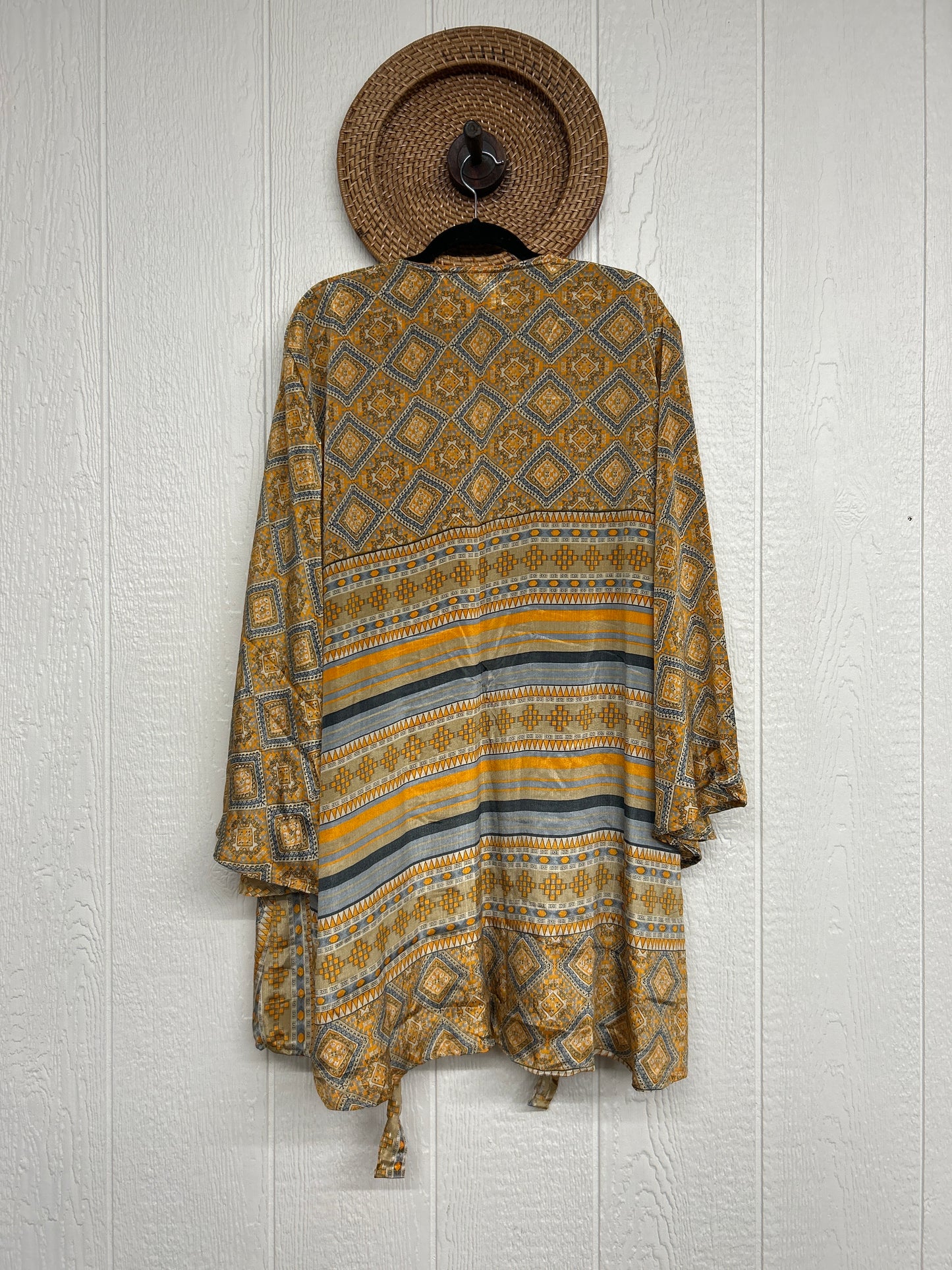 Rasgulla Sari Shortie Spellbound Kimono 0226 250