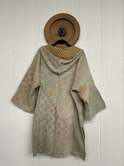 Half Moon Shacket 1025 250