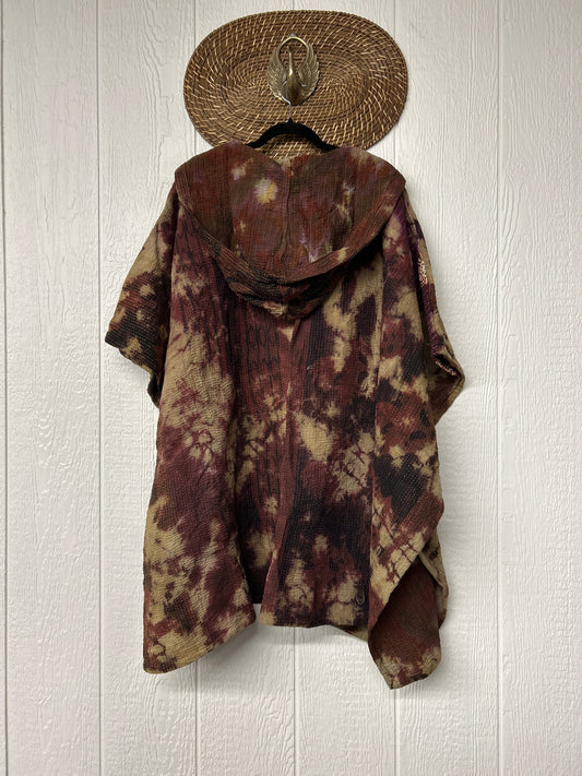 Aura Edit Fine Kantha Wanderlust Poncho 1026 012