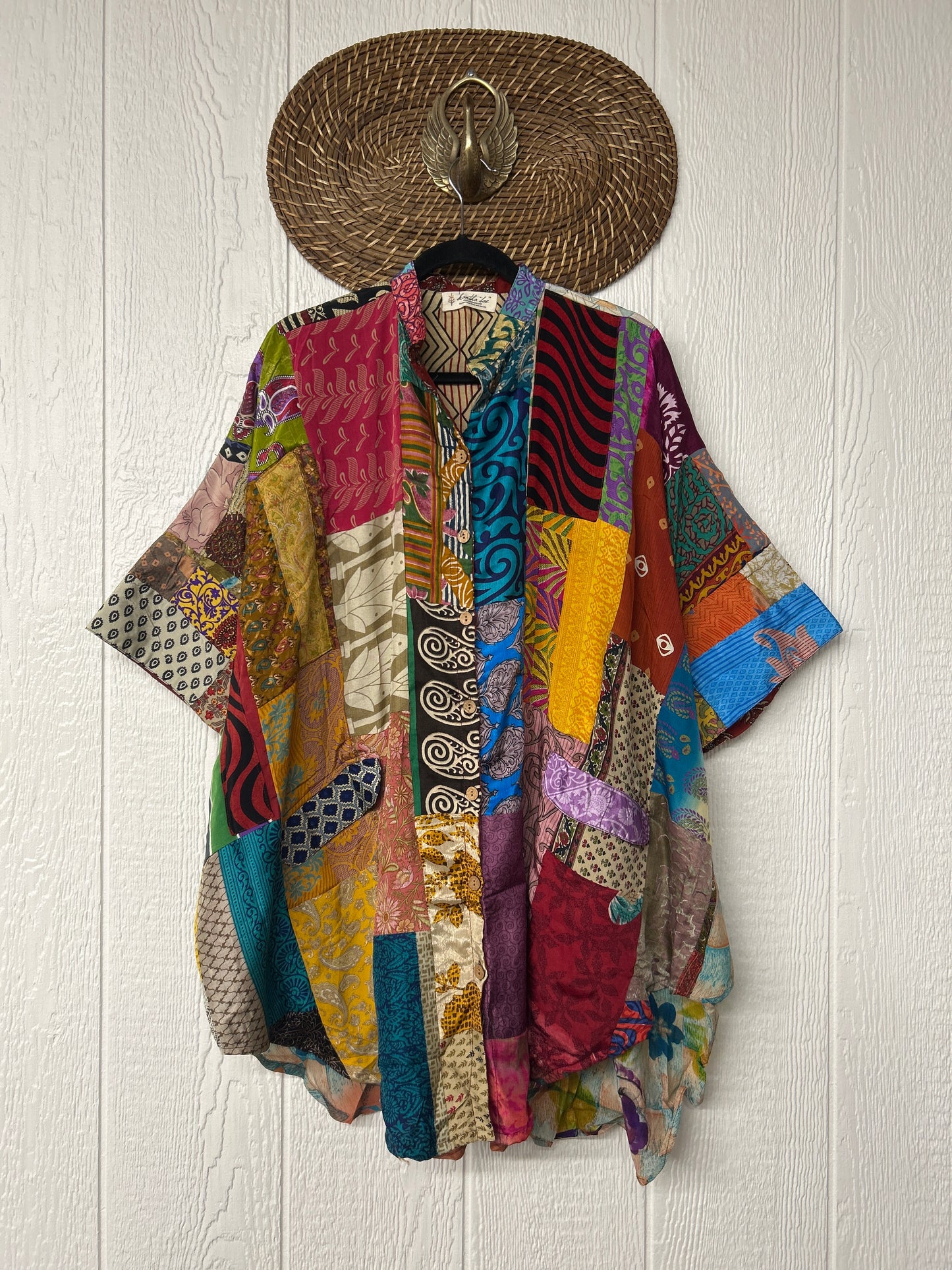 Goddess Free To Be Button-Down 0925 134
