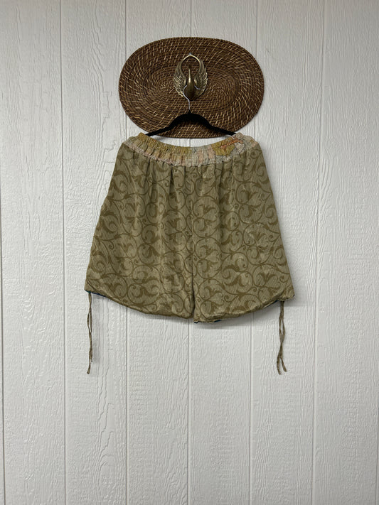 Silk Butterfly Short 0525 239