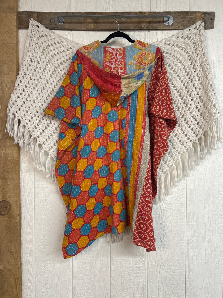 Peace and Love Poncho 0425 233