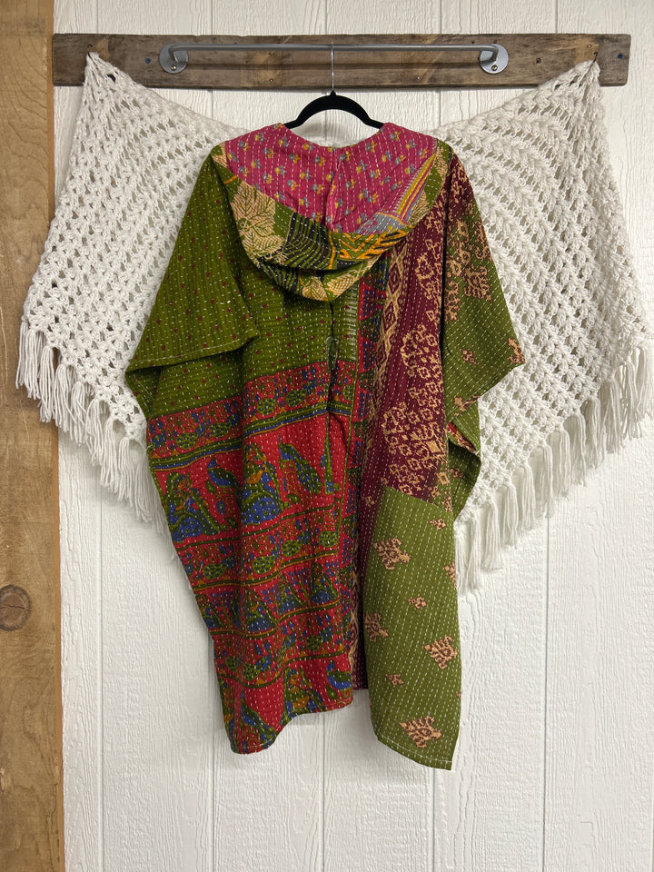Peace and Love Poncho 0425 190