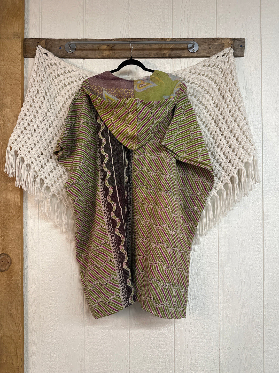 Peace + Love Poncho 0325 247