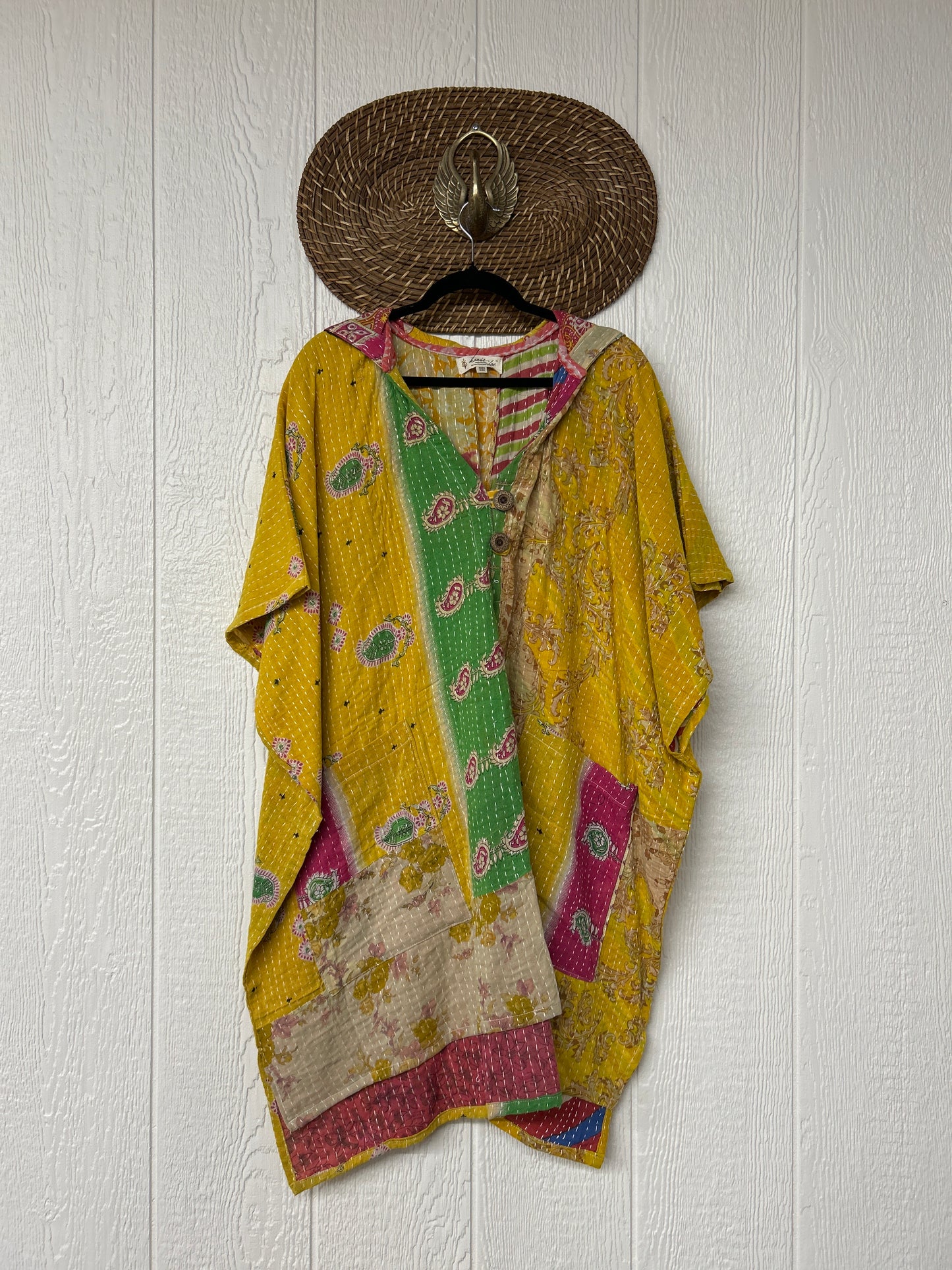 Peace and Love Poncho 0425 090