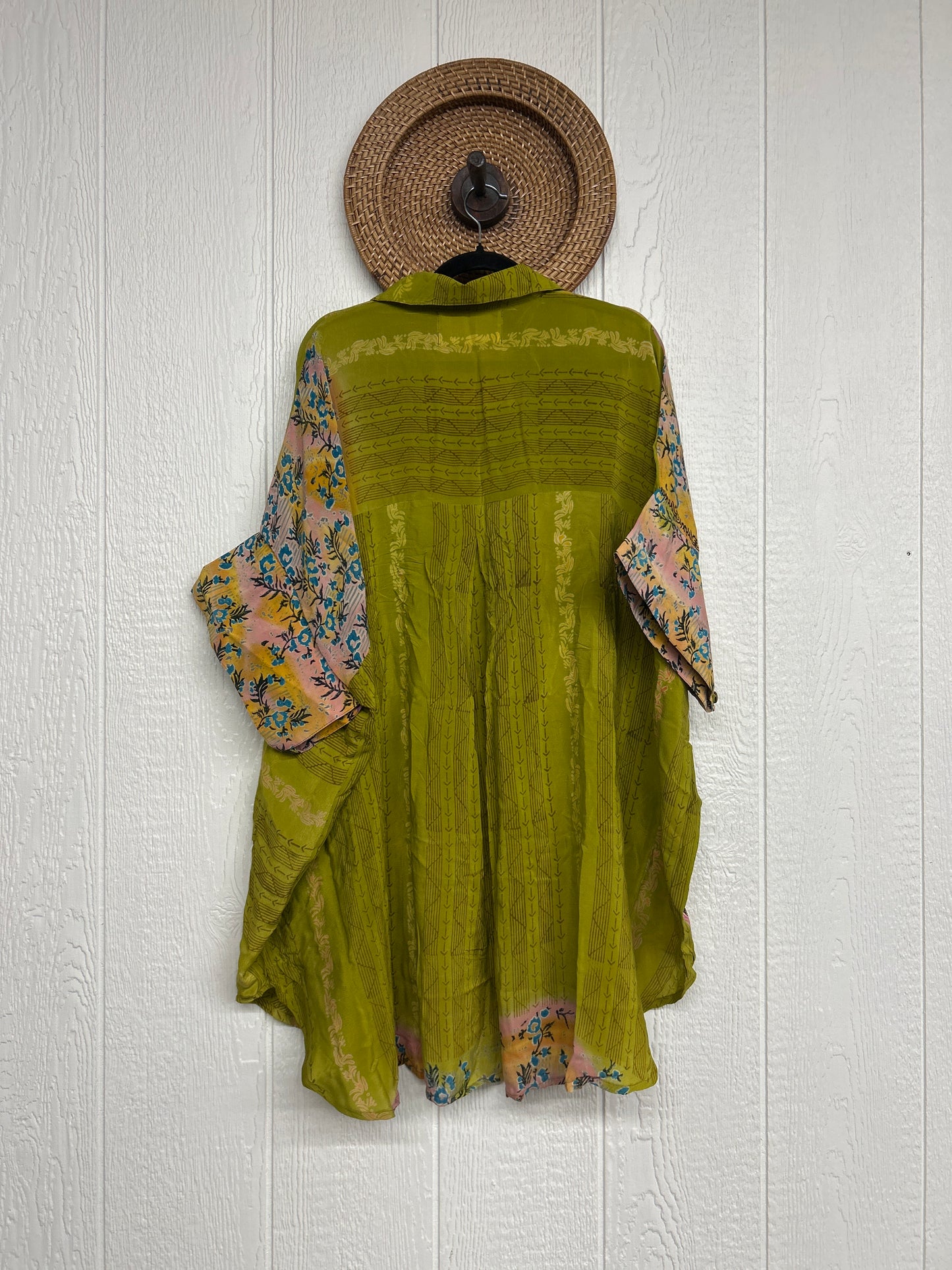 Crepe Sari Free To Be Button Down 0626 275
