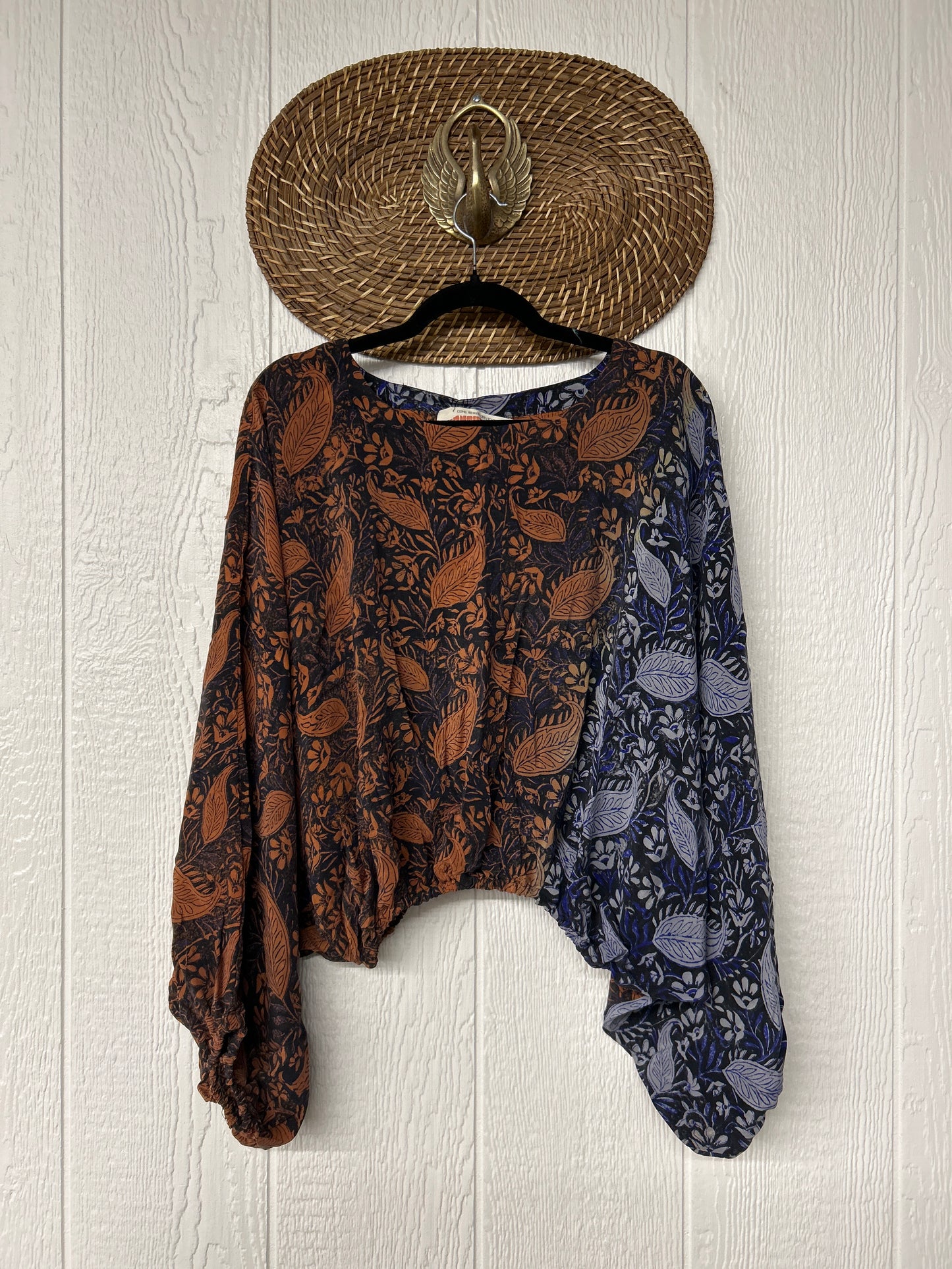 Crepe Sari Luna Crop Top 0526 026