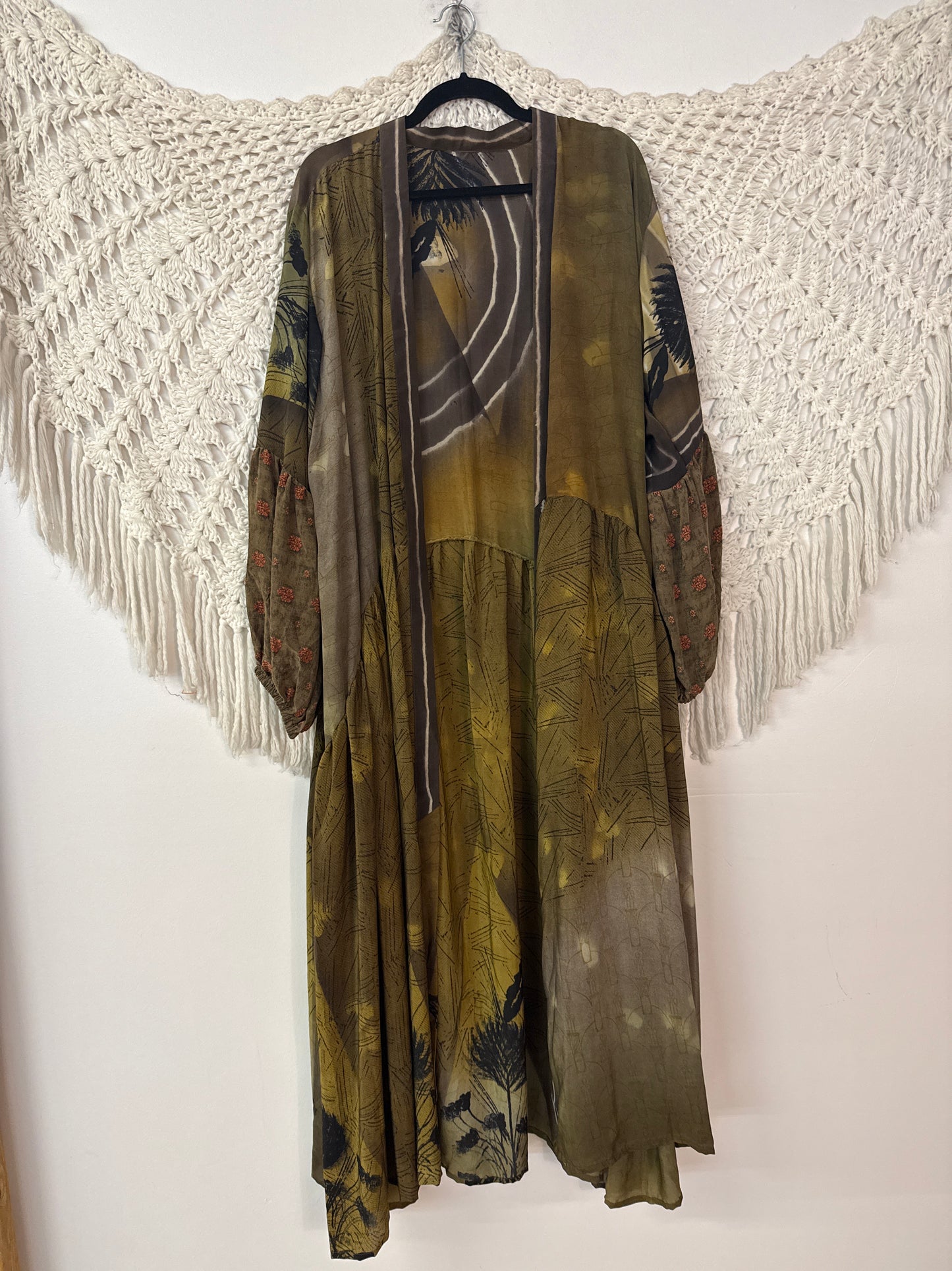 Crepe Sari Evermore Kimono L0626 001