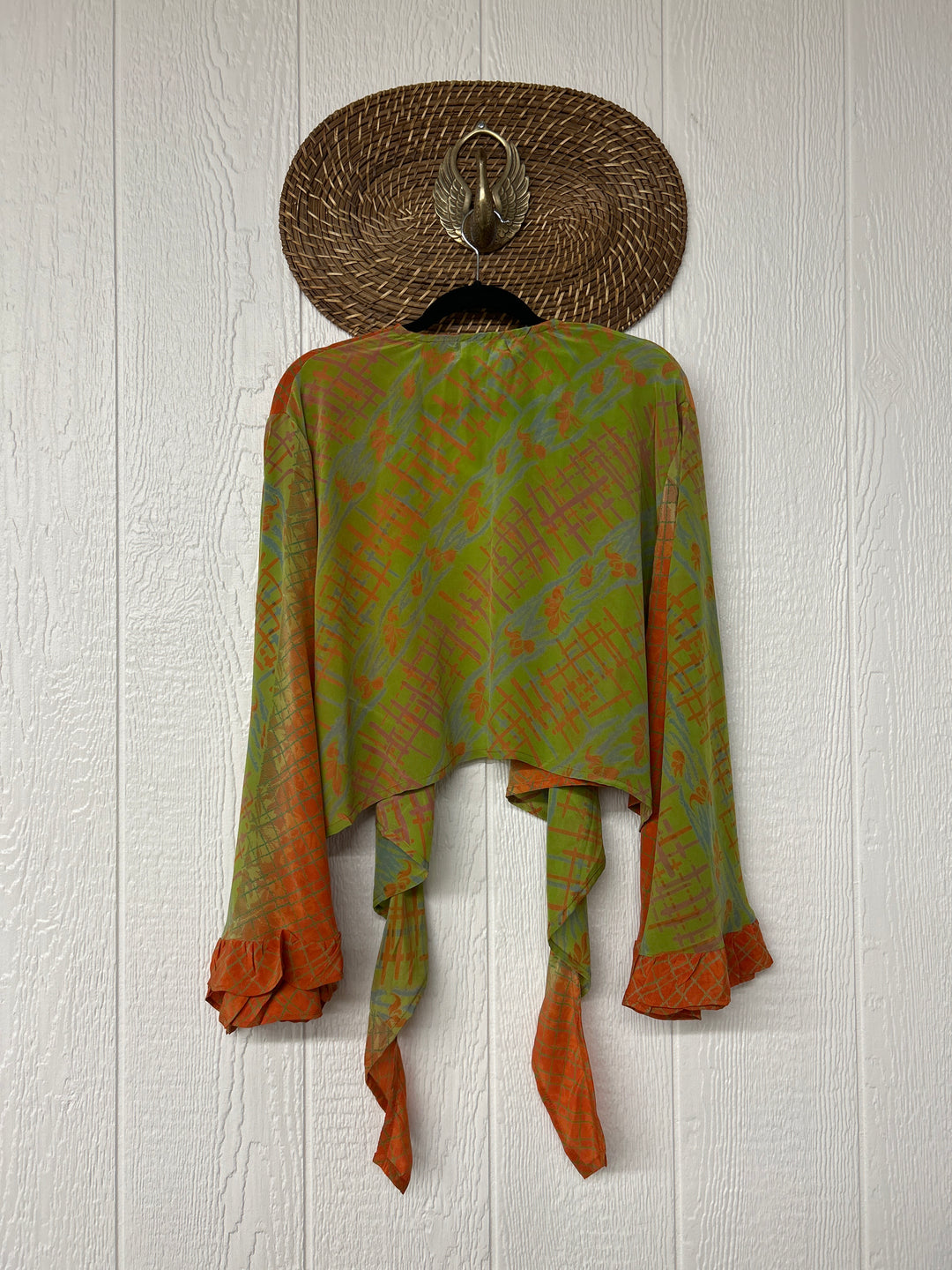 Zeppelin Crop Shrug 0425 143