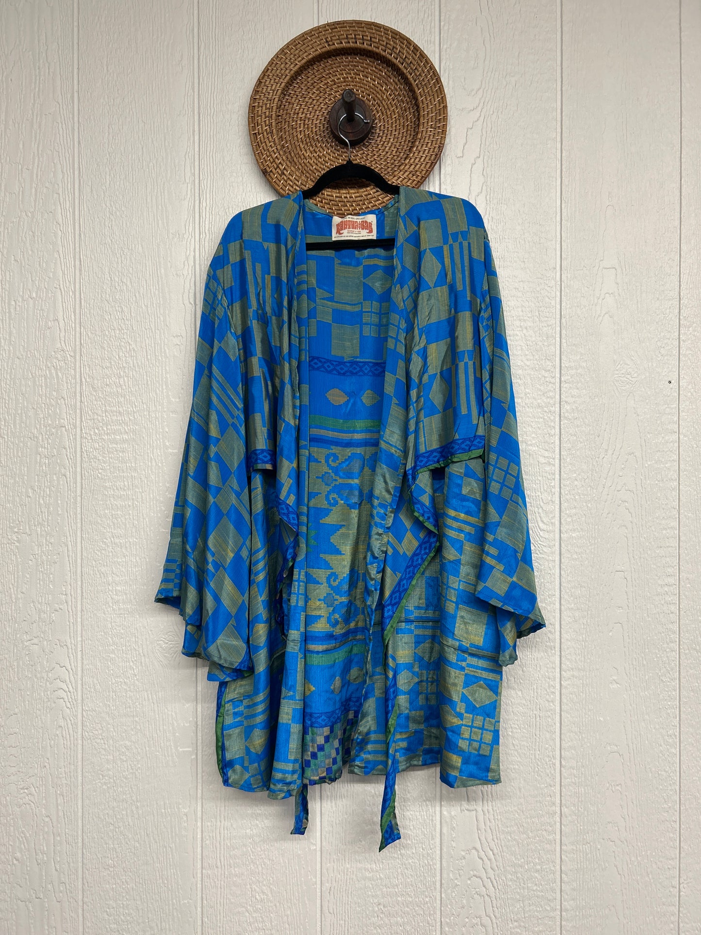 Rasgulla Sari Shortie Spellbound Kimono 0226 148