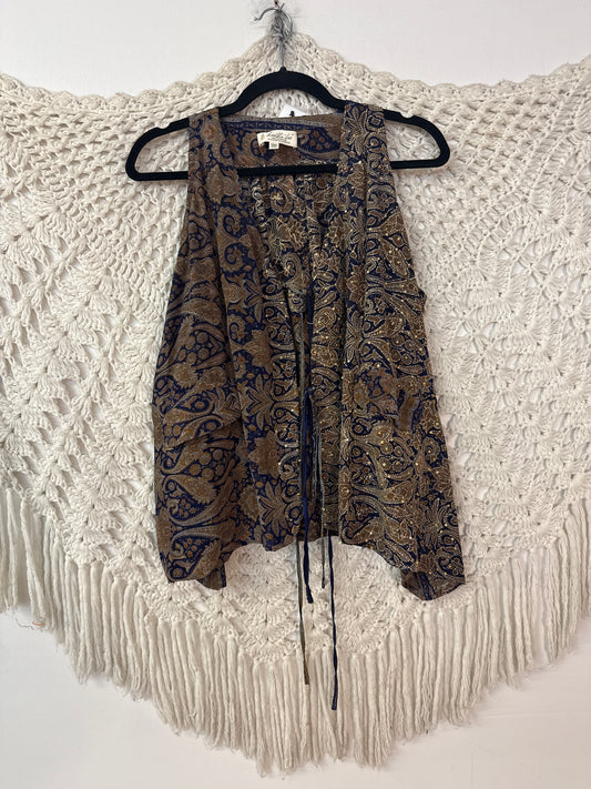 Daisy Vest L0626 001