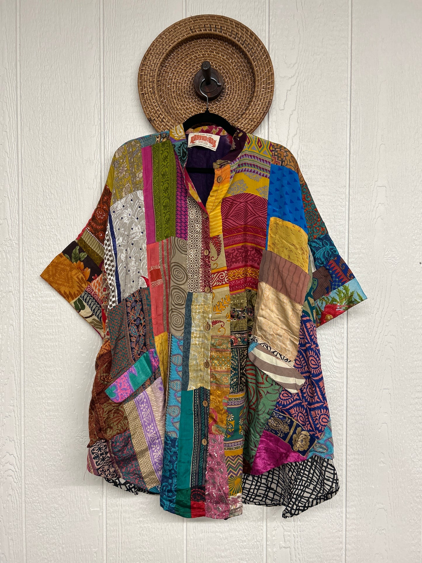 Goddess Free To Be Button-Down 0925 197