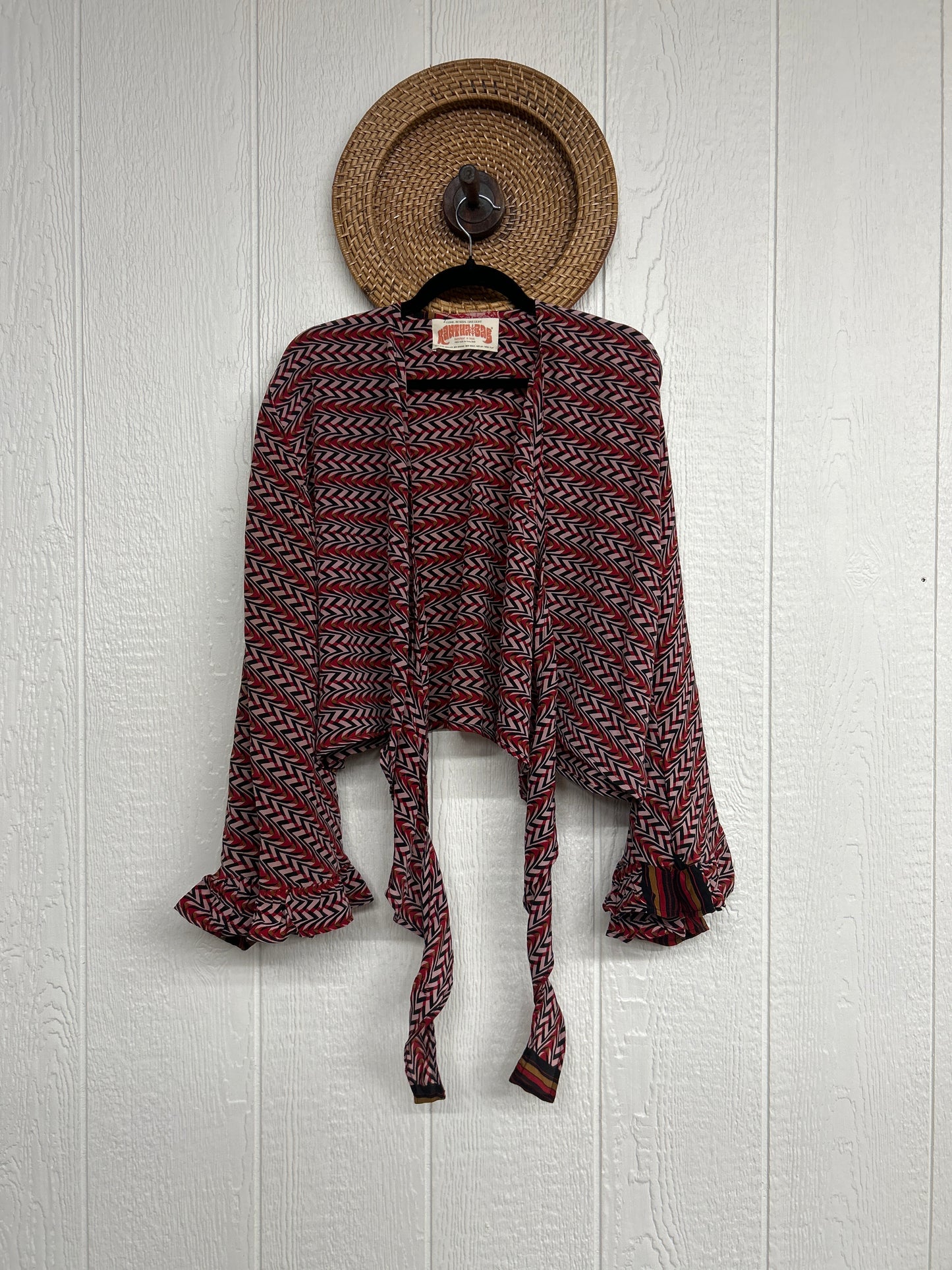 Crepe Sari Zeppelin Crop Shrug 0426 083