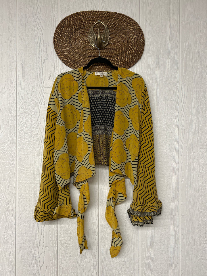Zeppelin Crop Shrug 0425 063