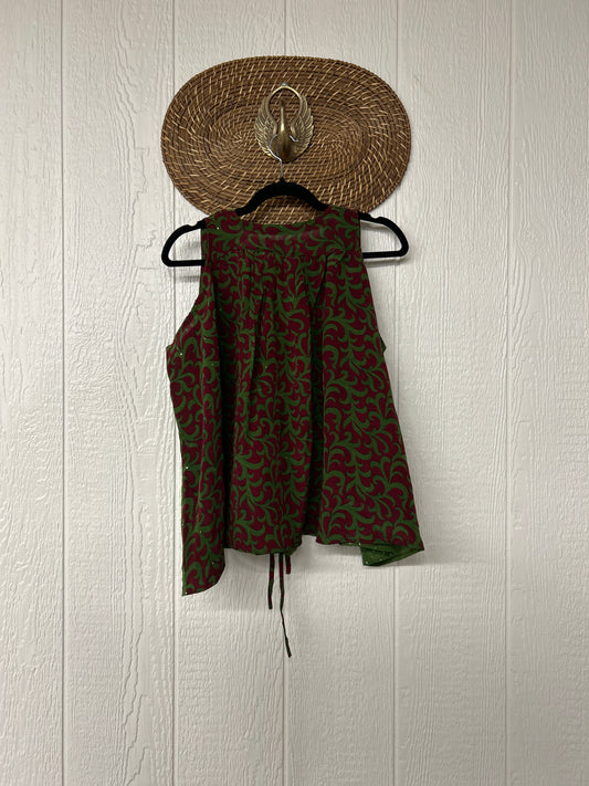 RETAIL Daisy Vest 0525 103