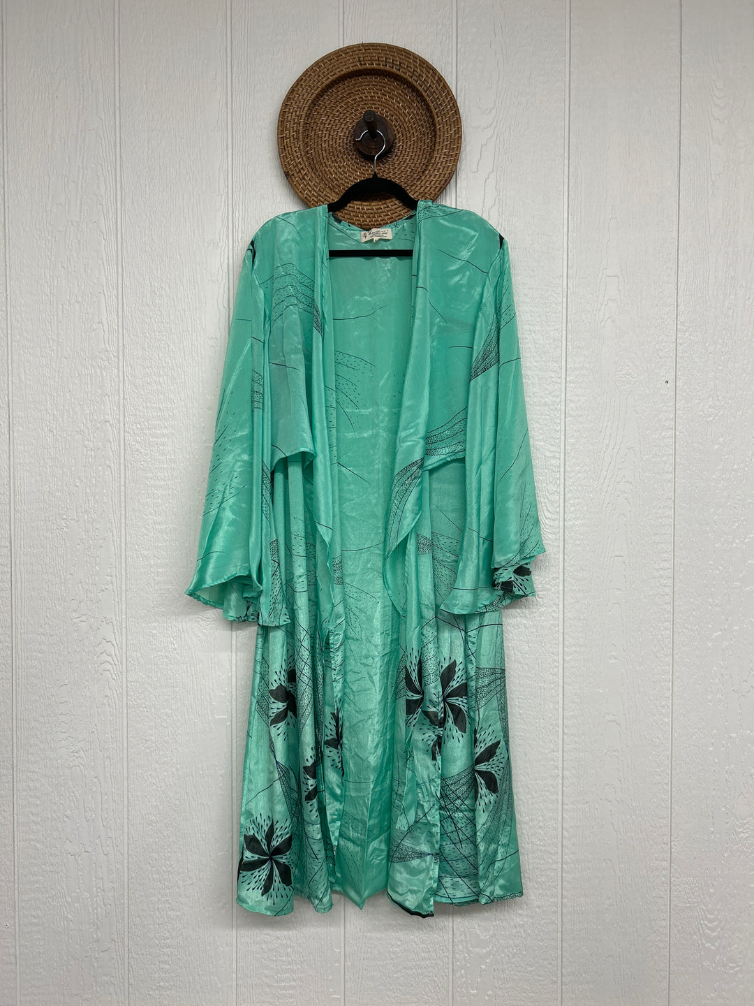 Spellbound Kimono 0325 019