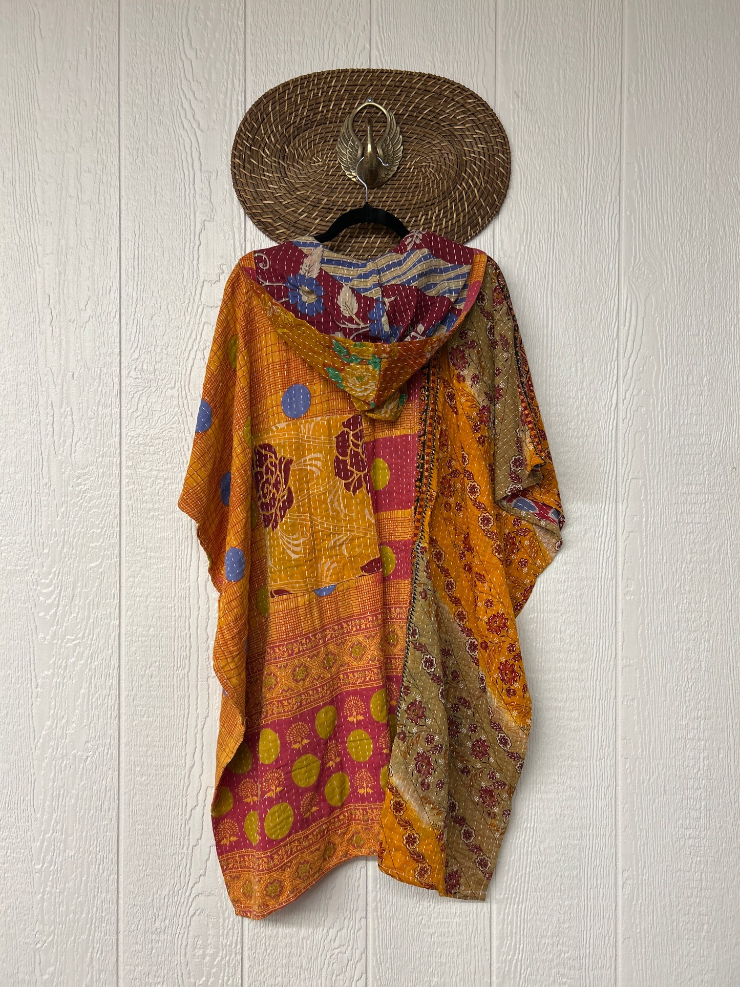 Peace and Love Poncho 0425 059
