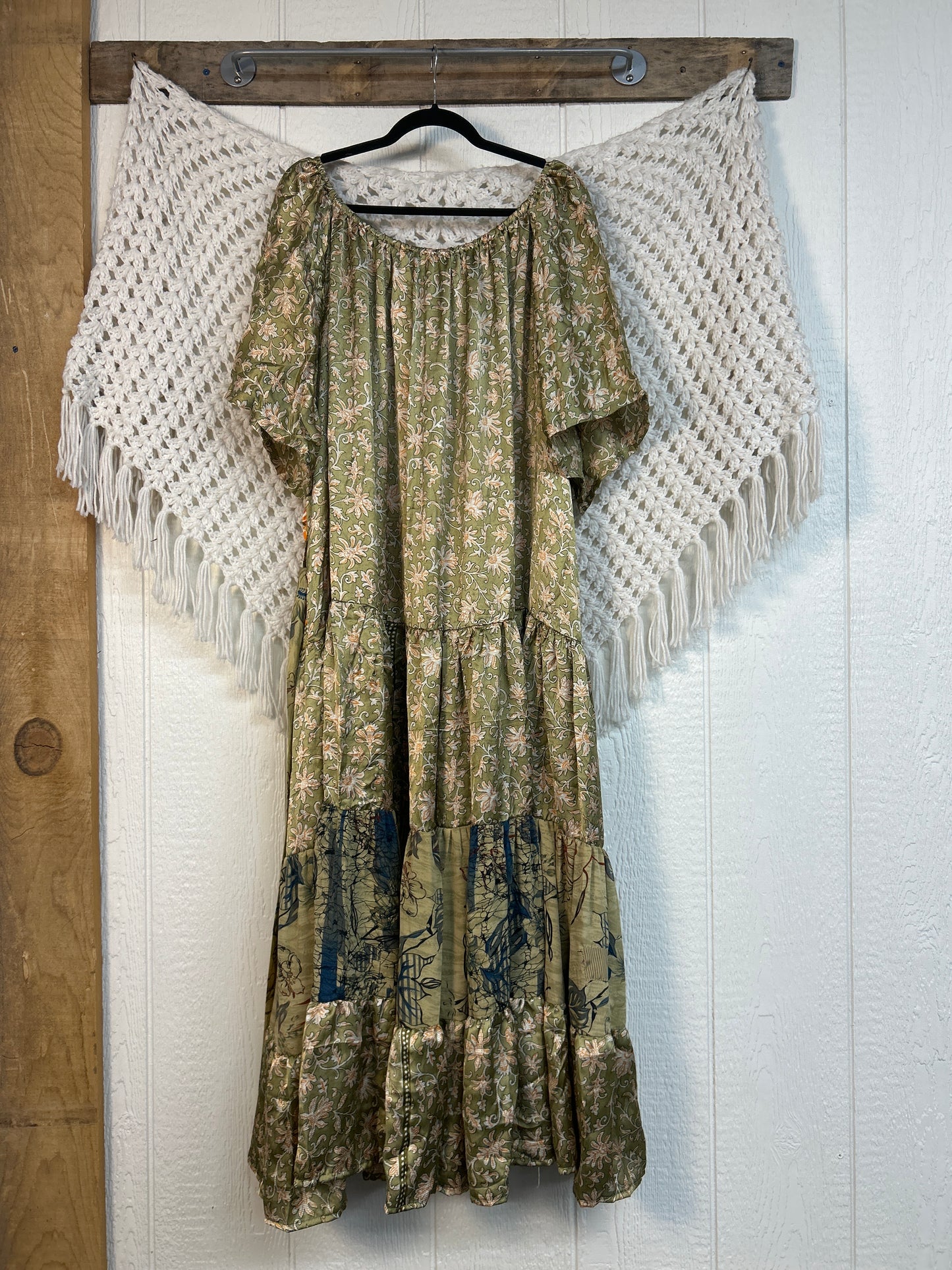 Rasgulla Sari Nova Maxi 0826 084