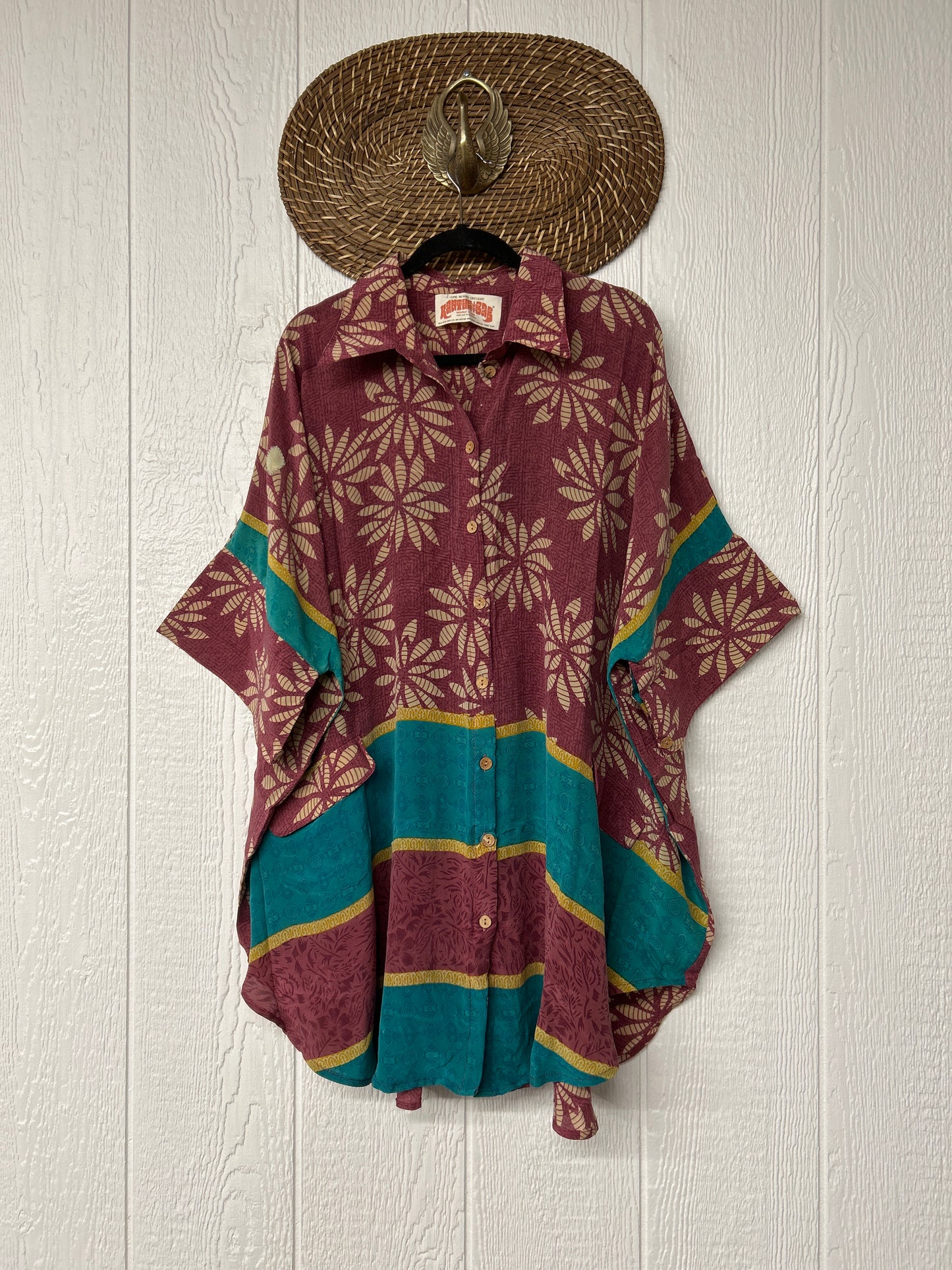 Crepe Sari Free To Be Button Down 0626 001