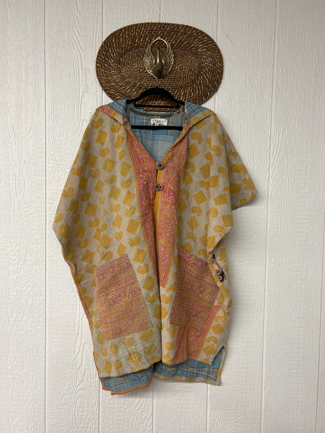 Peace + Love Poncho 0325 176