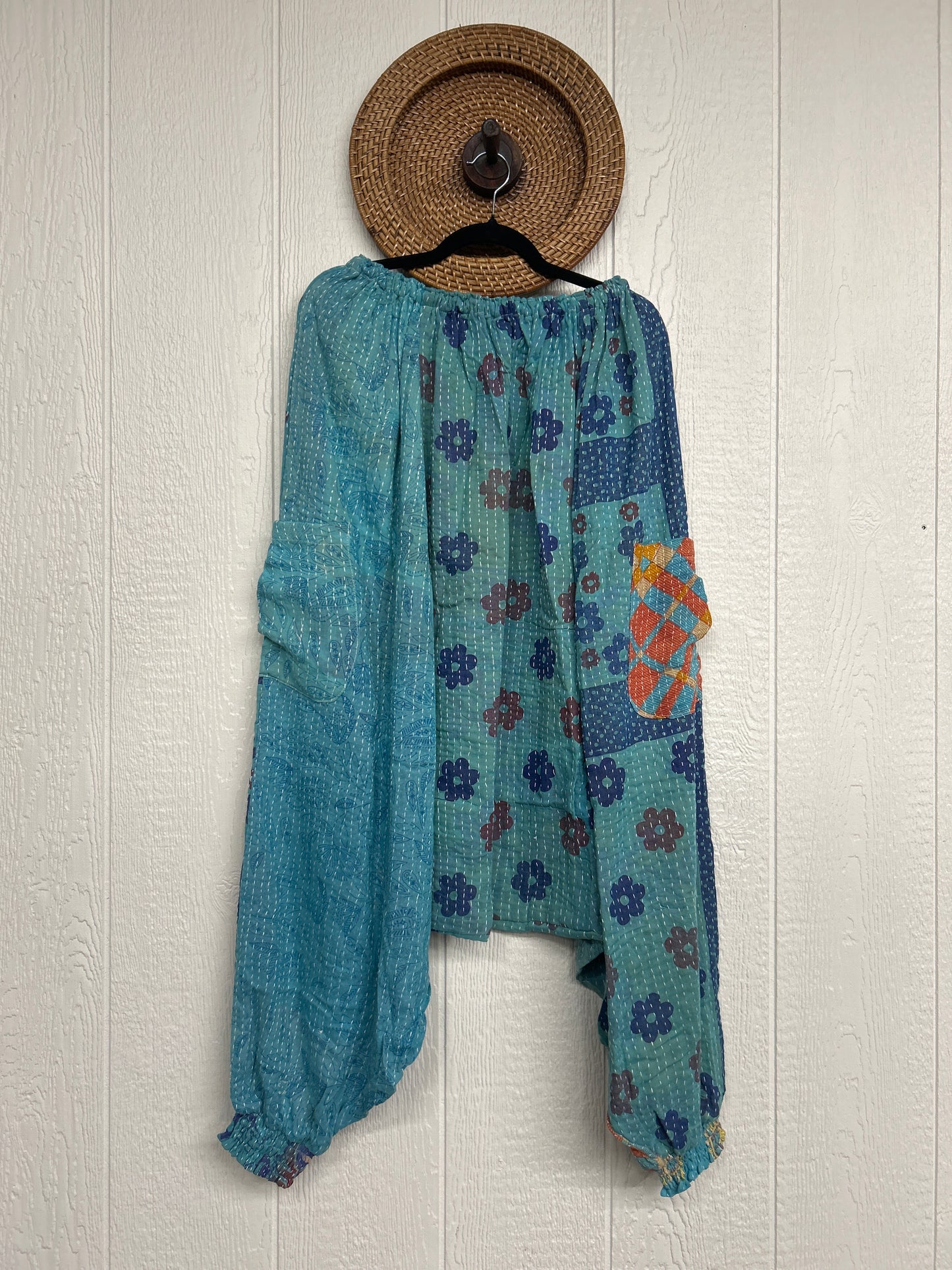 Pareo Kantha Be Still Harems 0226 046