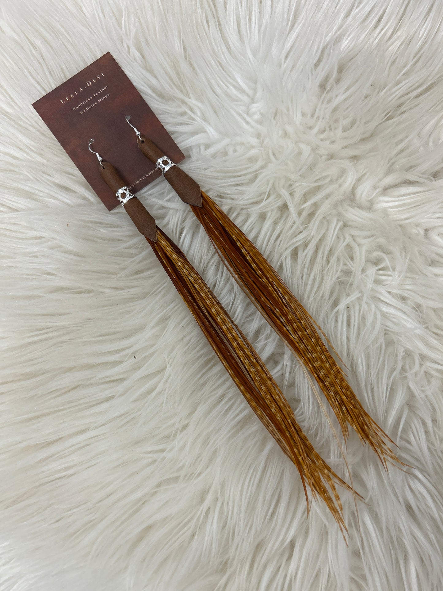 Feather Earrings - Short - 002