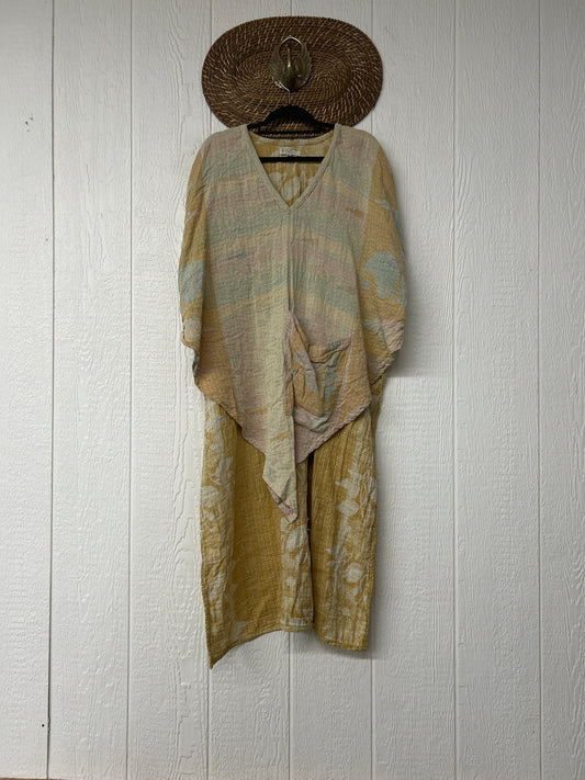 Alchemi Kantha Surrender Hi Lo Poncho 0826 007