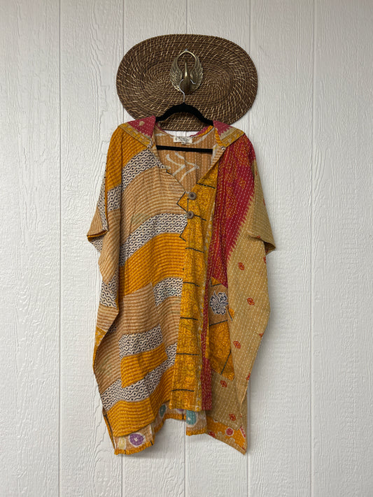 Peace and Love Poncho 0425 067
