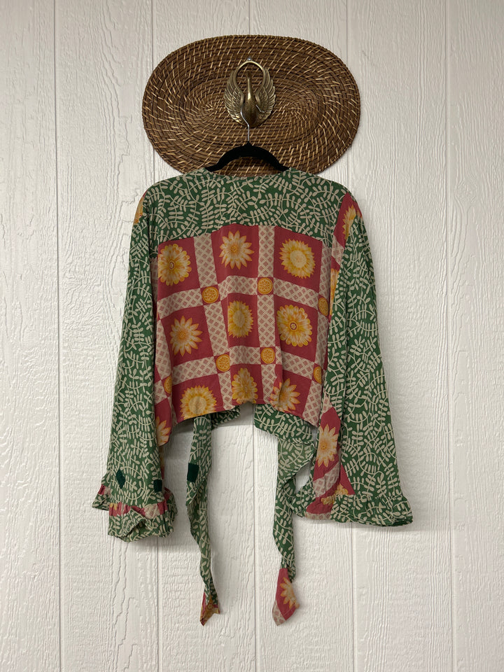 Zeppelin Crop Shrug 0425 185