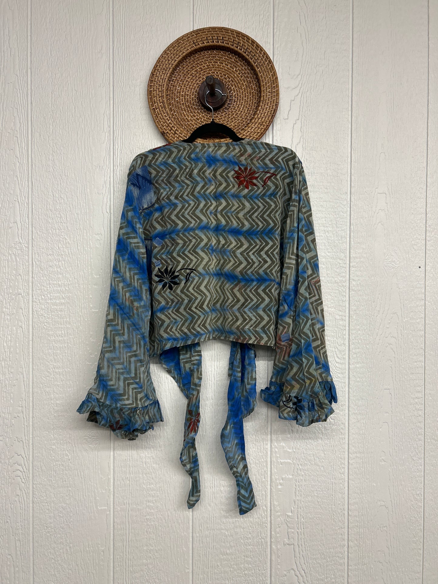 Crepe Sari Zeppelin Crop Shrug 0426 272