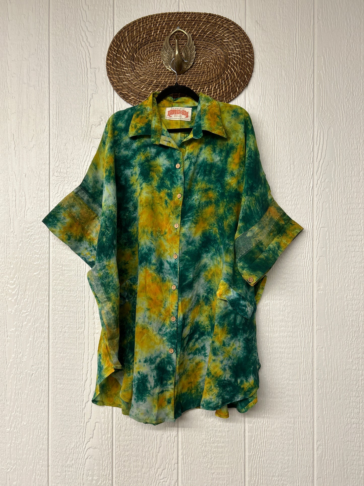 Crepe Sari Free To Be Button Down 0626 056