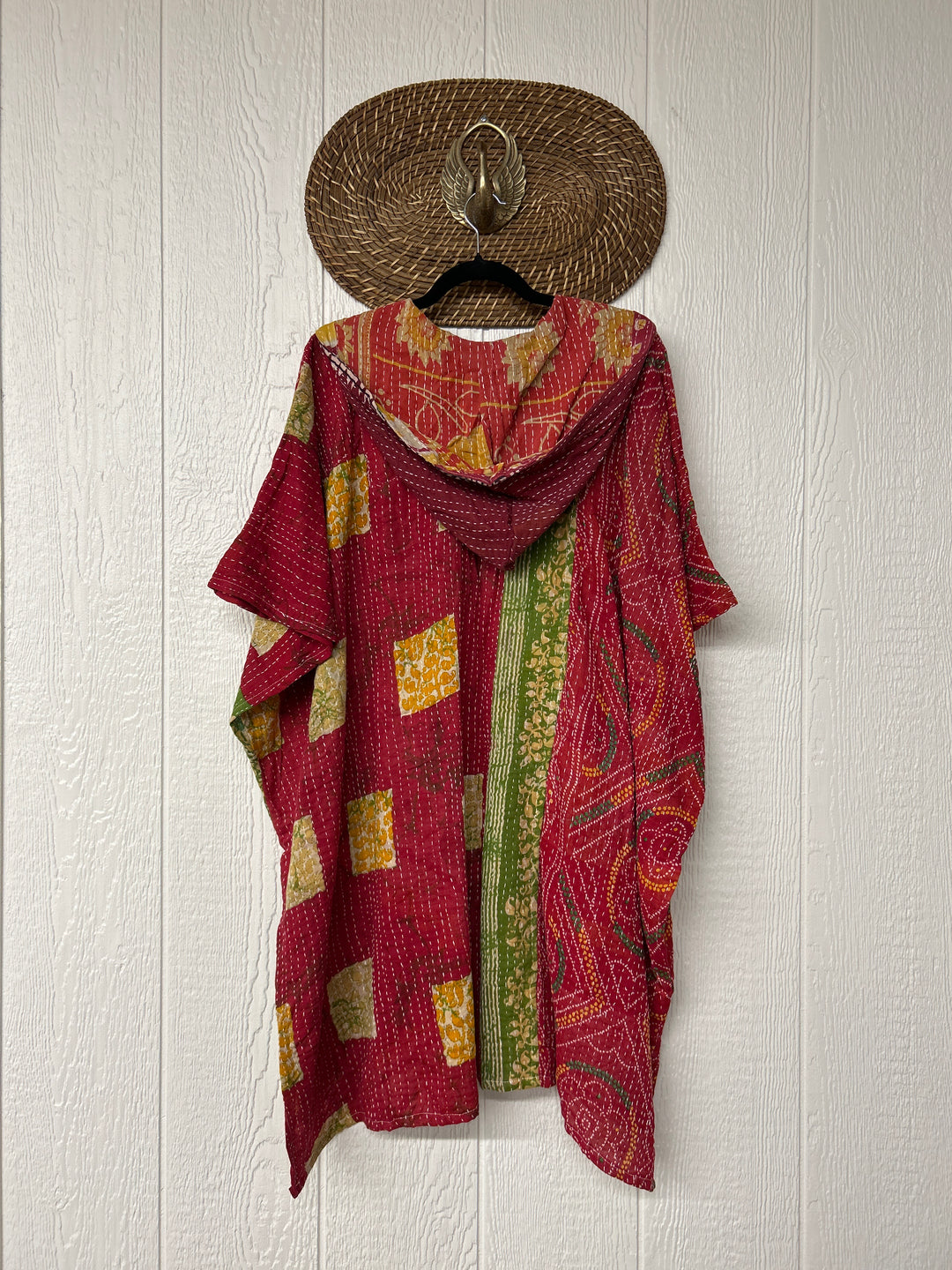 Peace and Love Poncho 0425 166