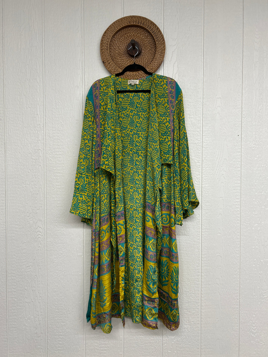 Spellbound Kimono 0325 044