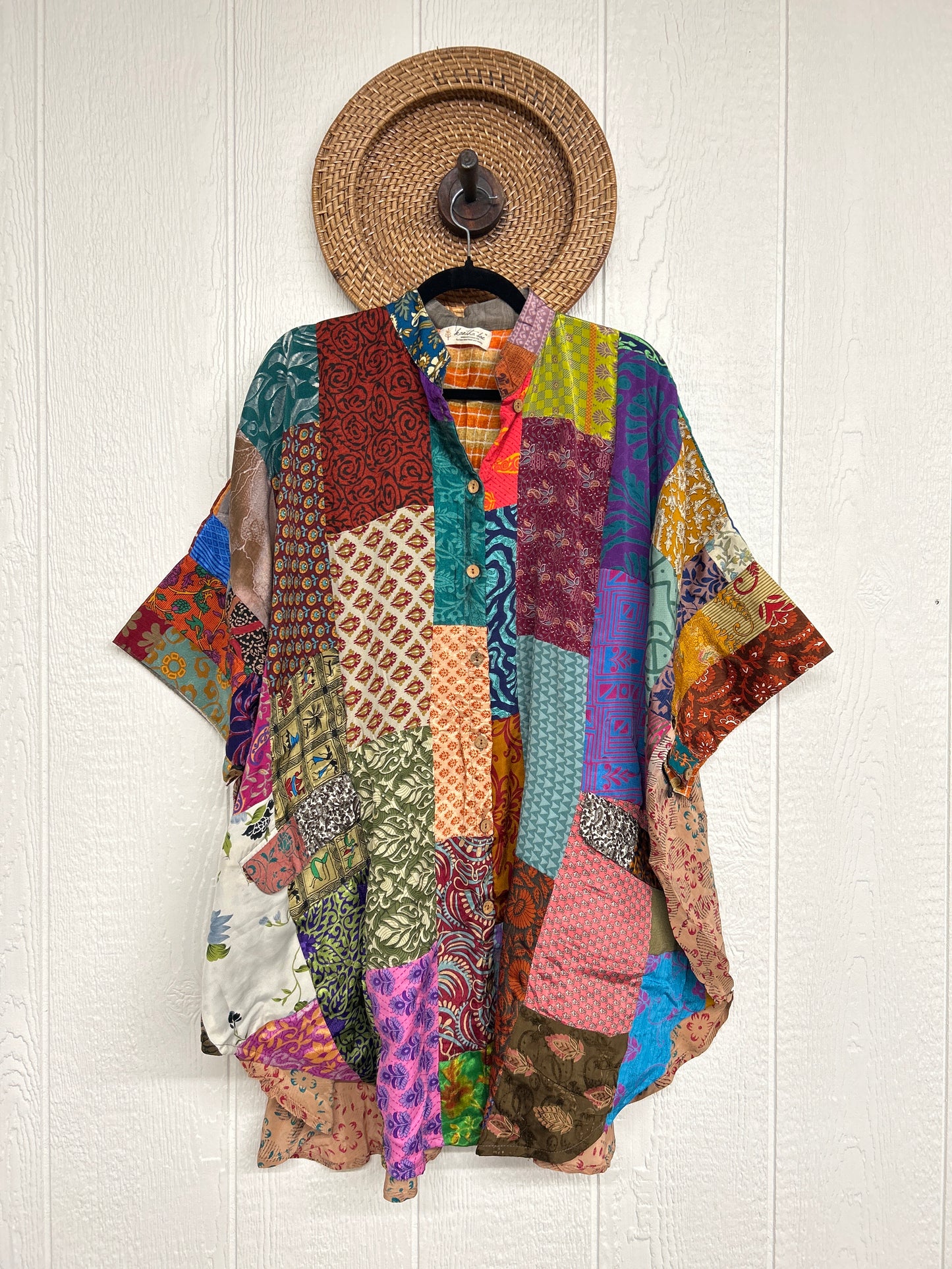 Goddess Free To Be Button-Down 0925 245