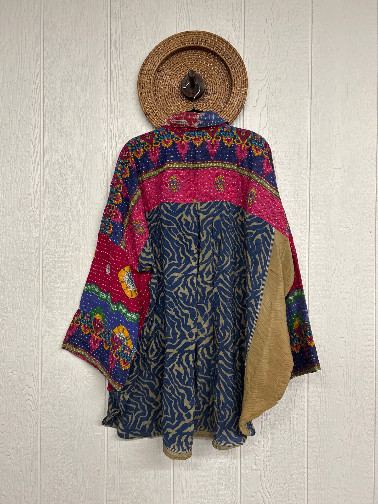 Free To Be Longsleeve 1025 191