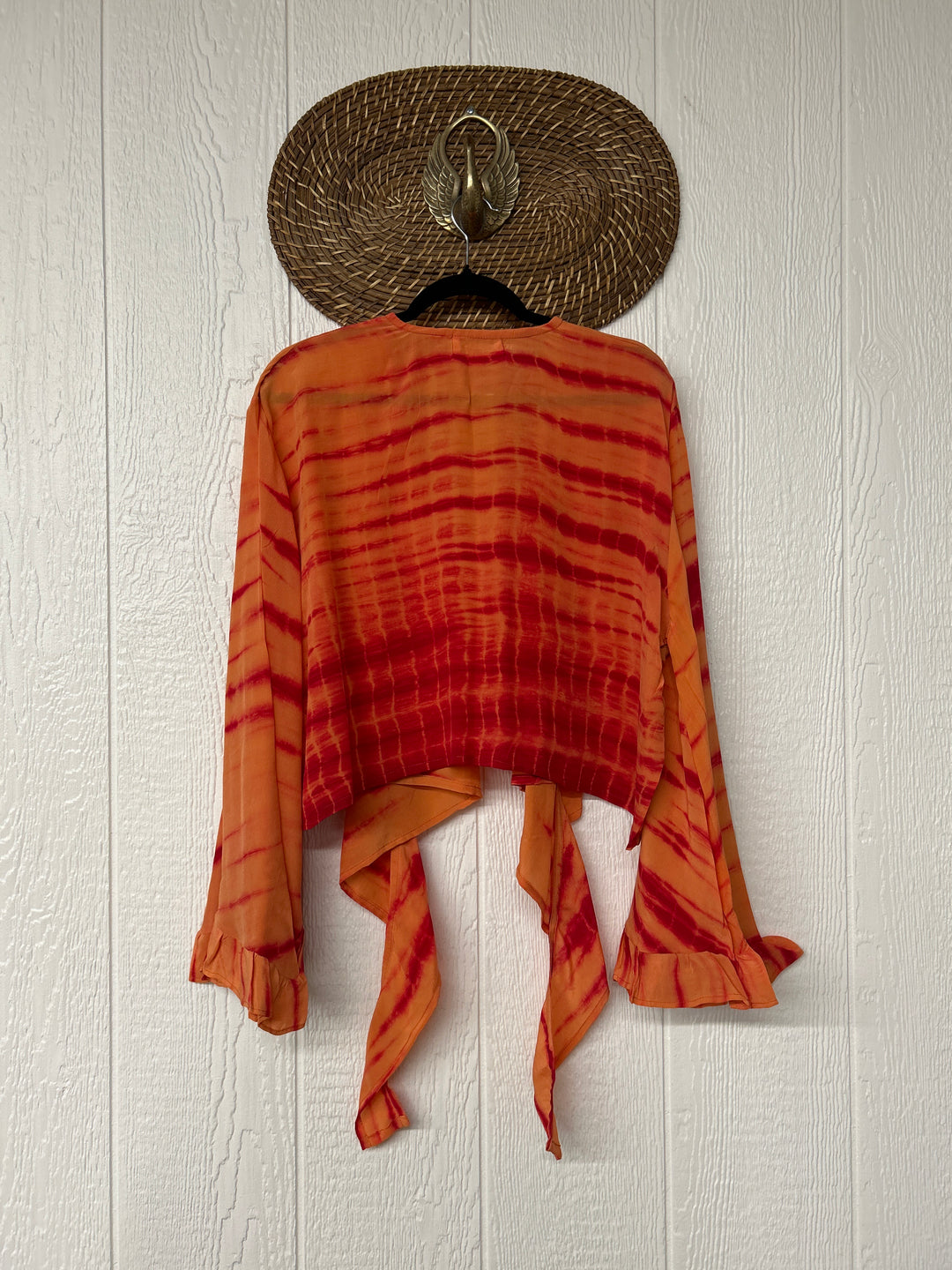 Zeppelin Crop Shrug 0425 242